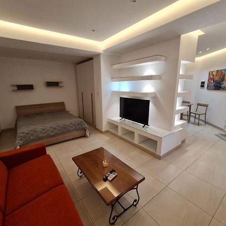Appartement Crescent Corner à San Pawl il-Baħar Extérieur photo