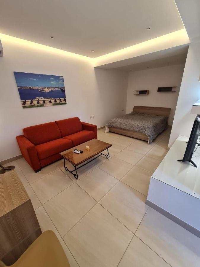 Appartement Crescent Corner à San Pawl il-Baħar Extérieur photo