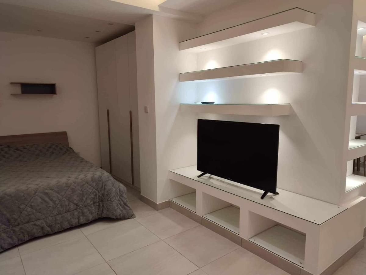 Appartement Crescent Corner à San Pawl il-Baħar Extérieur photo